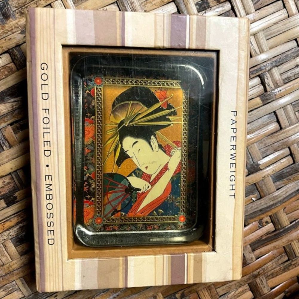 Punch Studio Crystal Paperweight Oriental Asian Warrior in Box